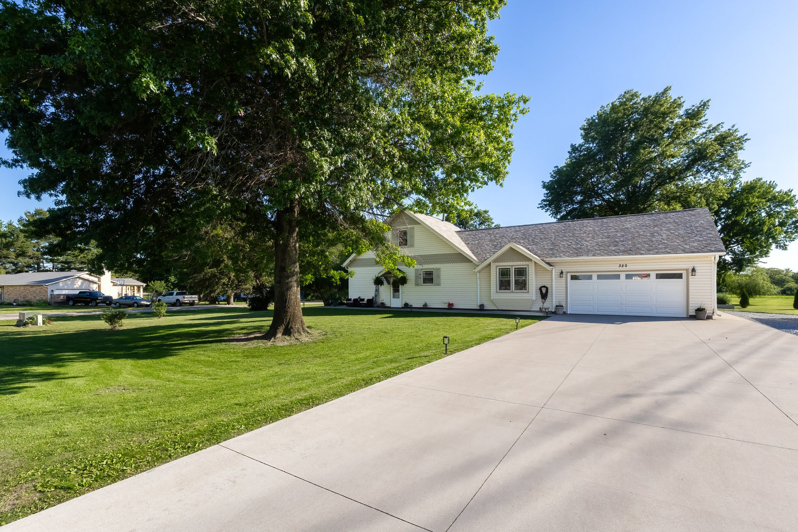 320 Valley Ridge Drive Blue Grass, IA 52726 - Photo 40 of 41