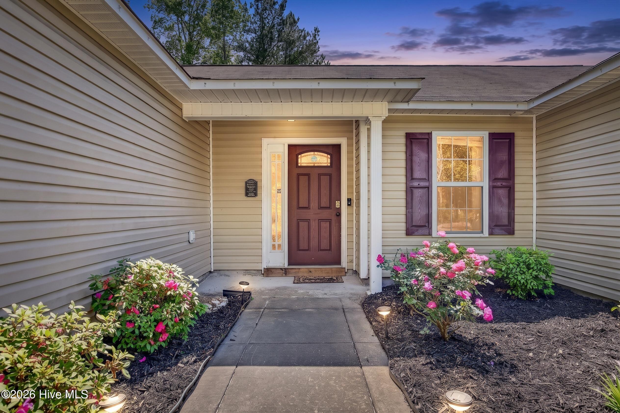 112 Clayton James Road Jacksonville, NC 28540 - Photo 4 of 26 Clayton James Twilight 3