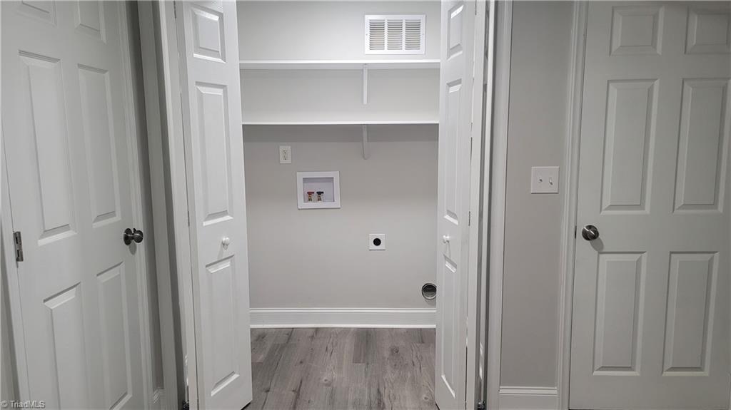 1318 Berwick Road Southwest Winston-Salem, NC 27103 - Photo 33 of 34 Gallery Image 33