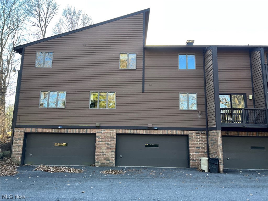 1175 East Calla Road, Unit C111 Youngstown, OH 44514 - Photo 30 of 33 View of back of condo.