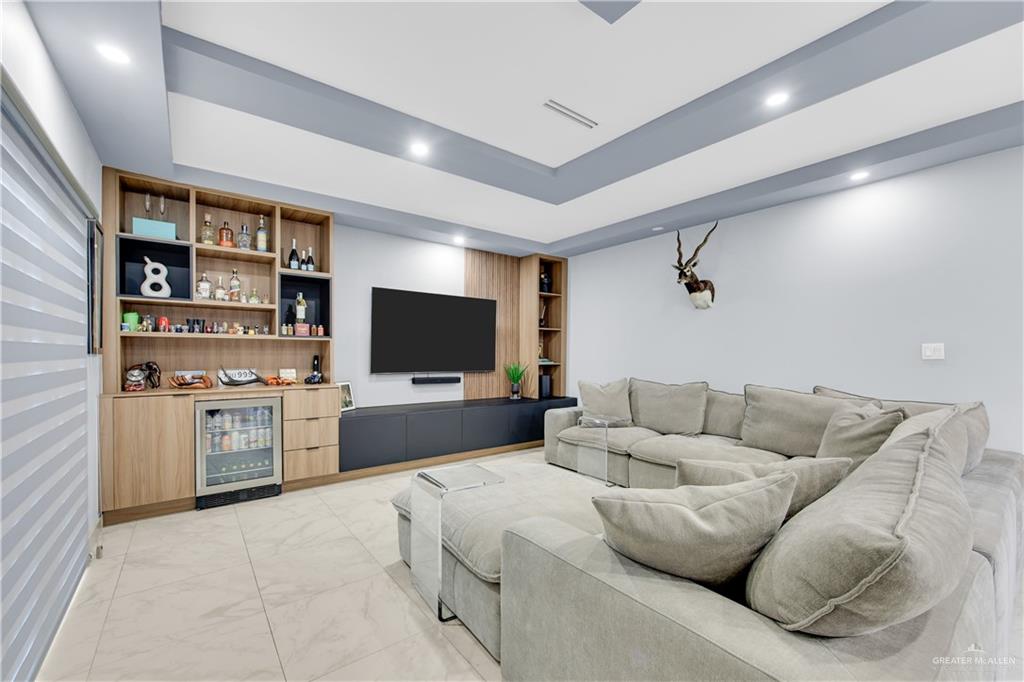 2403 South Dominique Street Pharr, TX 78577 - Photo 6 of 21