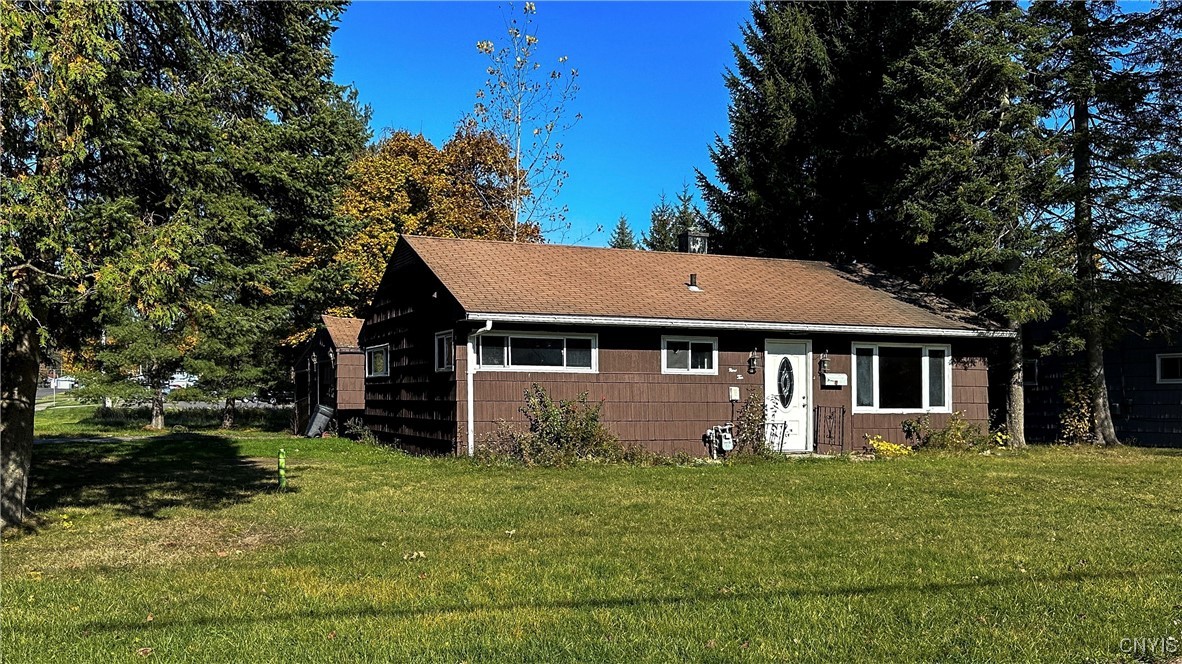 910 Dewitt Lane Rome, NY 13440 - Photo 2 of 8