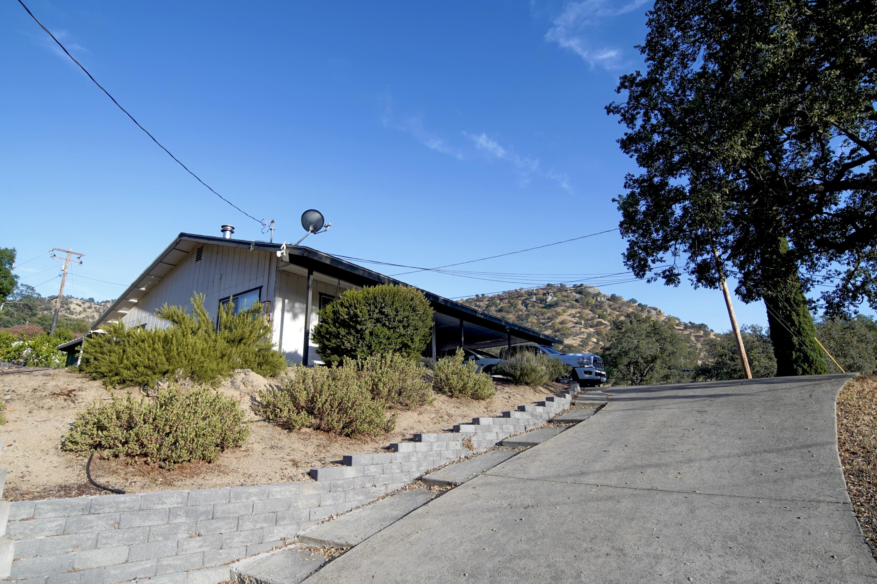 35823 Rio Vista Road Springville, CA 93265 - Photo 55 of 57