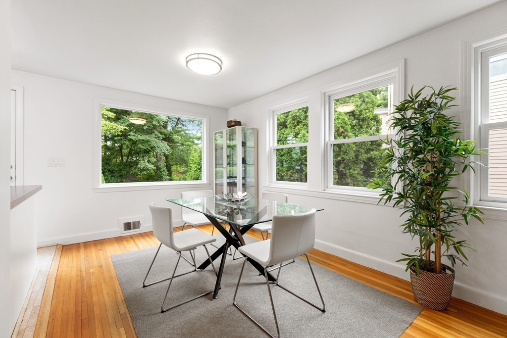 44 Westlund Road Belmont, MA 02478 - Photo 3 of 30