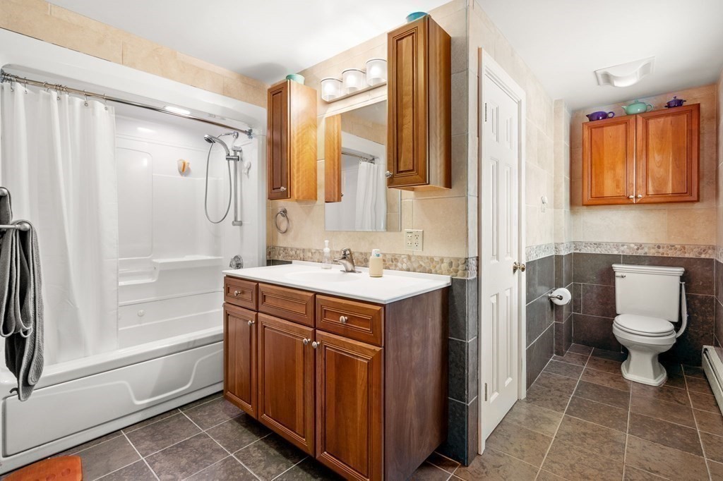 60 Ridgewood Road Milton, MA 02186 - Photo 17 of 30 Gallery Image 17