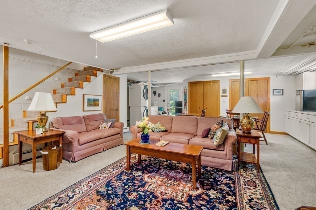60 Ridgewood Road Milton, MA 02186 - Photo 18 of 30 Gallery Image 18