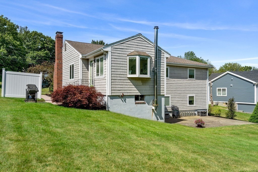 60 Ridgewood Road Milton, MA 02186 - Photo 22 of 30 Gallery Image 22