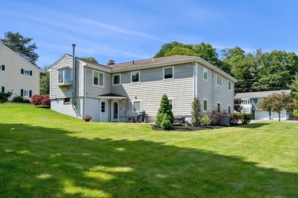 60 Ridgewood Road Milton, MA 02186 - Photo 24 of 30 Gallery Image 24