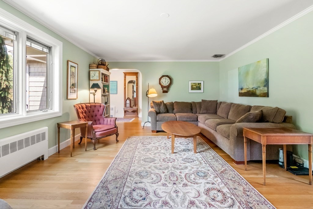 60 Ridgewood Road Milton, MA 02186 - Photo 5 of 30 Gallery Image 5