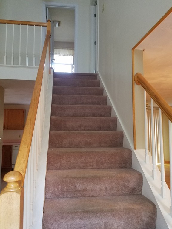 37 Dogwood Road Hubbardston, MA 01452 - Photo 12 of 27 Gallery Image 12