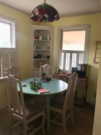 $3,250 | 3301 Rogers Avenue, Unit A, Fort Worth, TX 76109