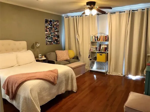 $3,250 | 3301 Rogers Avenue, Unit A, Fort Worth, TX 76109