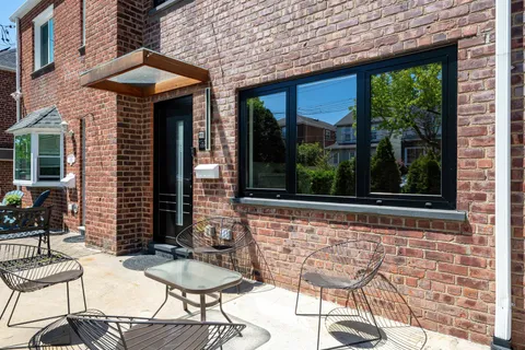 $949,999 | 1363 Kearney Avenue | Country Club