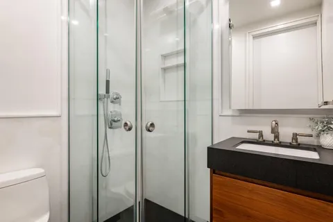 $949,999 | 1363 Kearney Avenue | Country Club