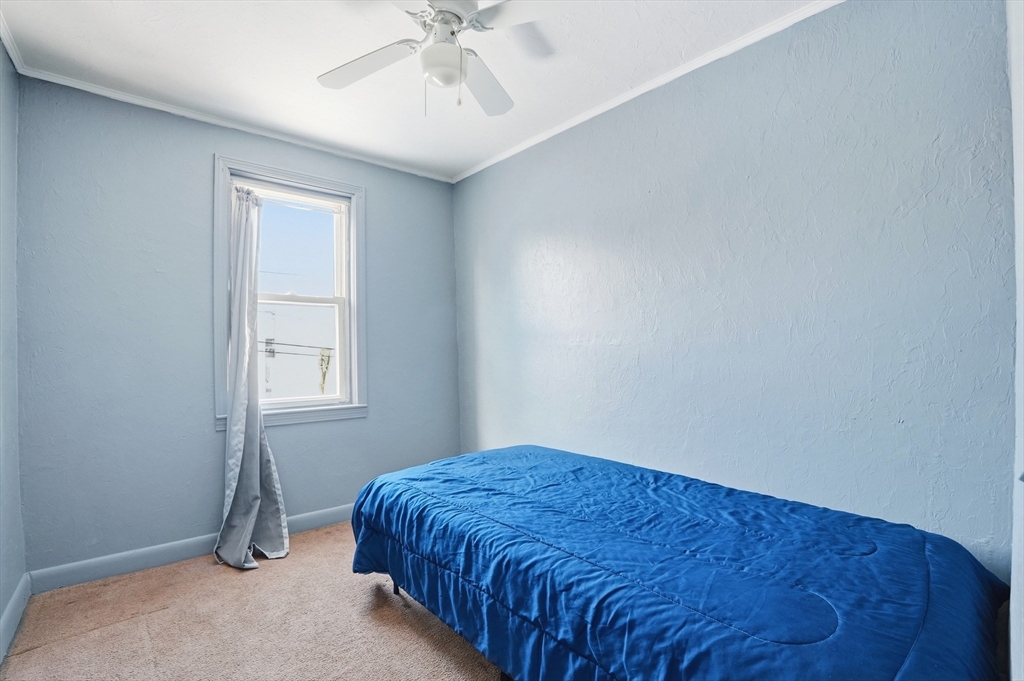 364 Tecumseh Street Fall River, MA 02721 - Photo 22 of 34