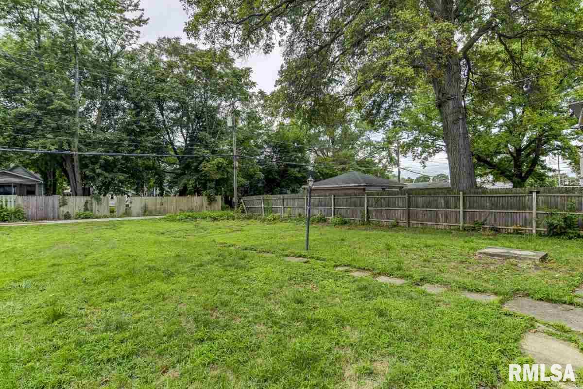 1909 South 6th Street Springfield, IL 62703 - Photo 35 of 36