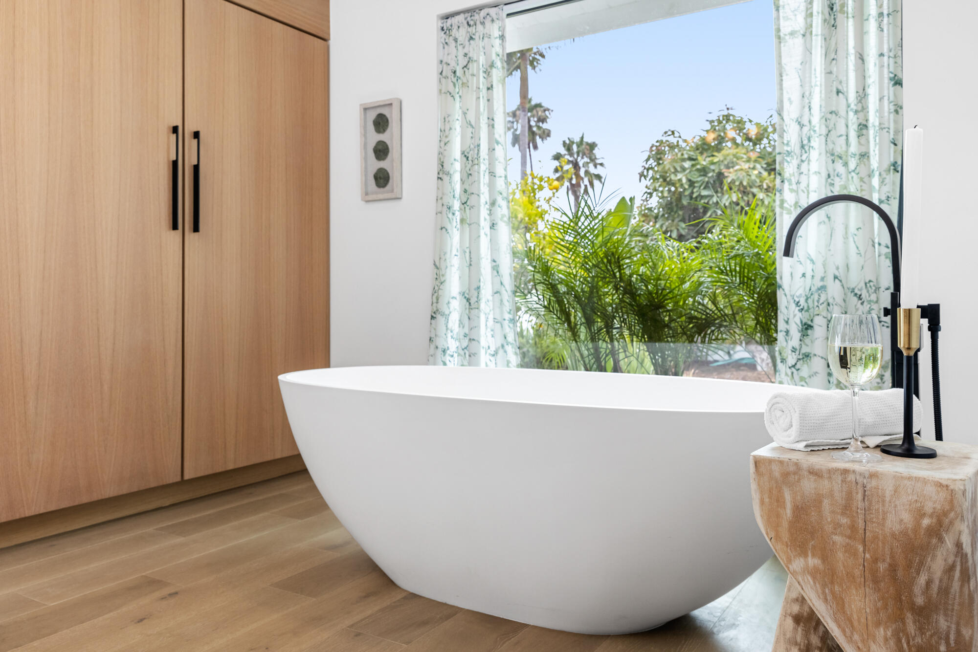 3070 Sea Cliff Santa Barbara, CA 93109 - Photo 24 of 35 Primary Bathroom 2