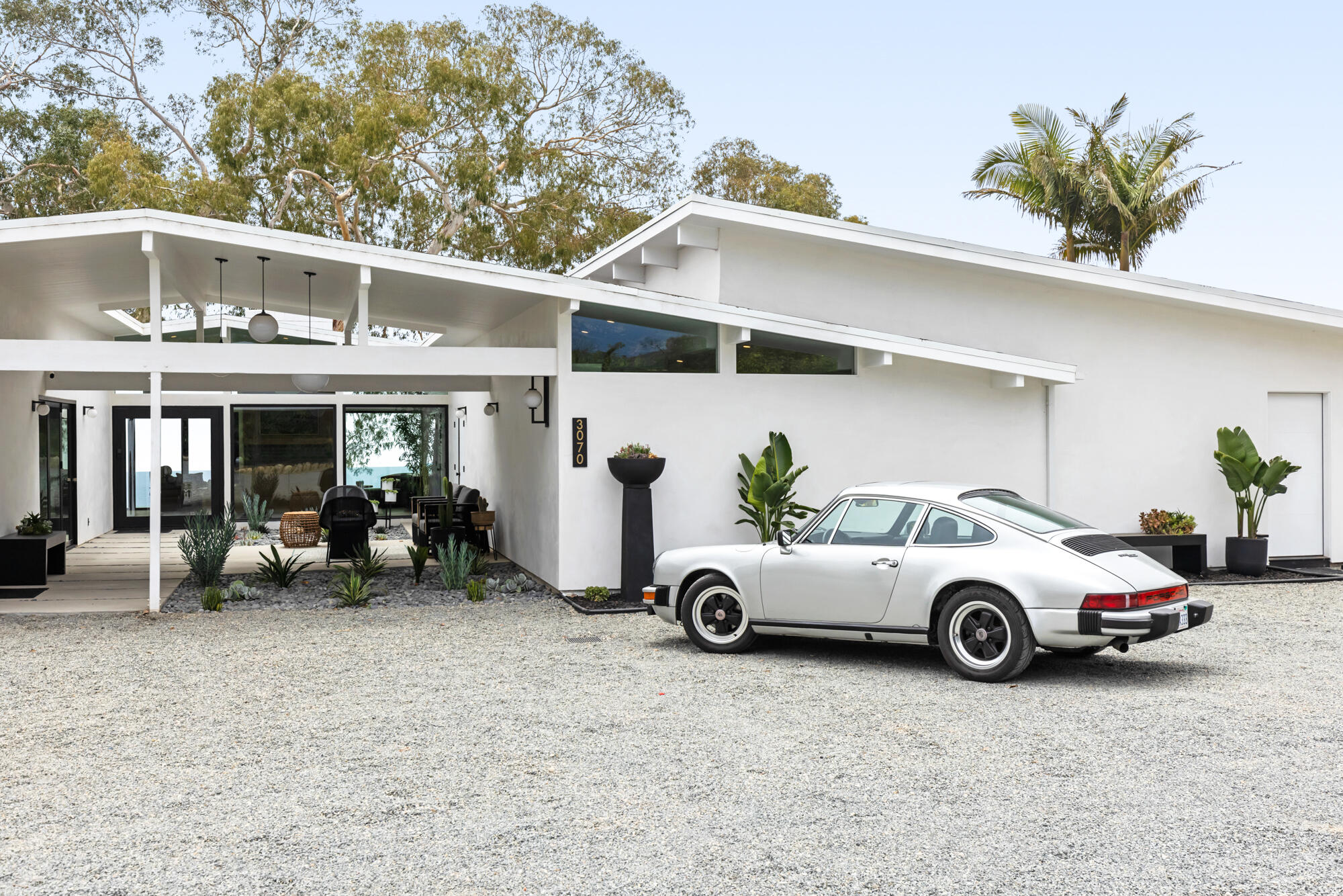 3070 Sea Cliff Santa Barbara, CA 93109 - Photo 5 of 35 Front of House 3