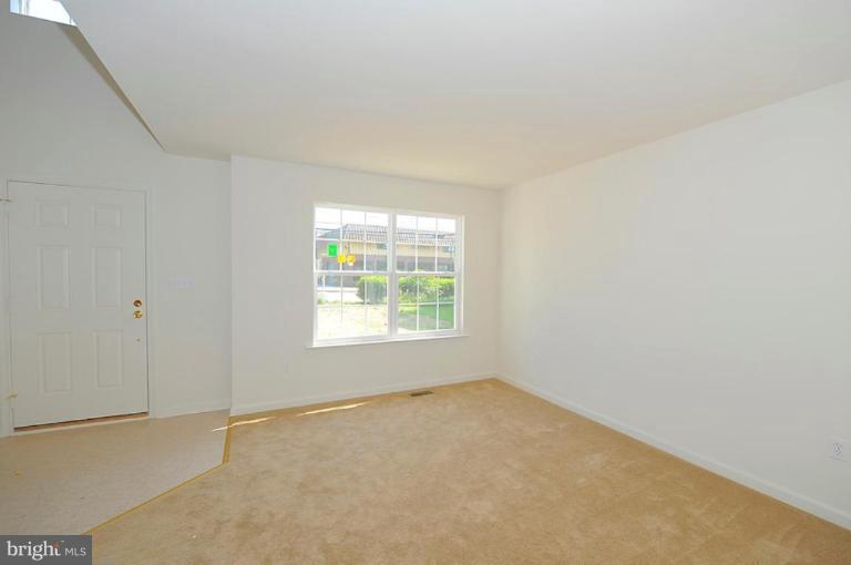 10111 Liberty Road Randallstown, MD 21133 - Photo 11 of 16 Living Room #2