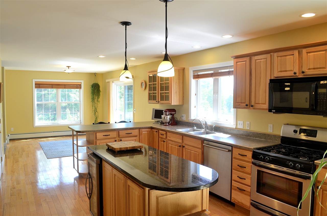 6 Alexzis Road Fairfax, VT 05454 - Photo 11 of 40