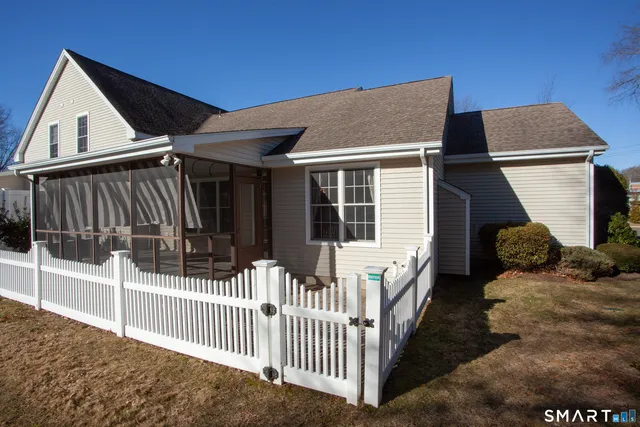 $399,900 | 298 Kings Landing, Unit 298, Windsor, CT 06095