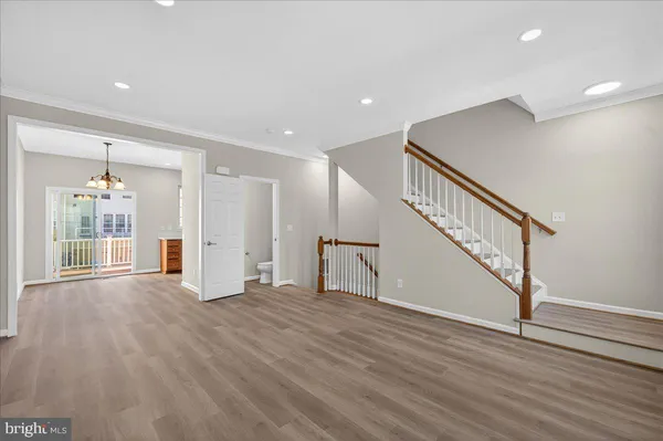 $525,000 | 25484 Amber Gate Terrace, Chantilly, VA 20152