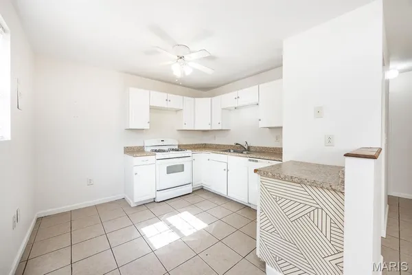 $66,000 | 209 West 6th Street, Cahokia, IL 62206