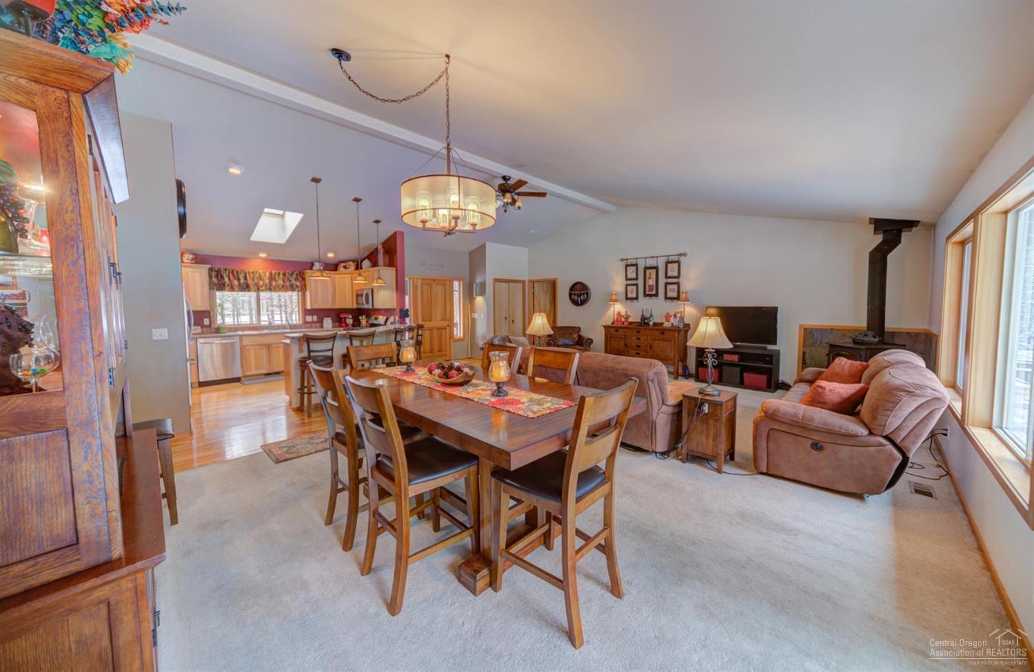 17230 Bakersfield Road Bend, OR 97707 - Photo 9 of 25 Additional Photo