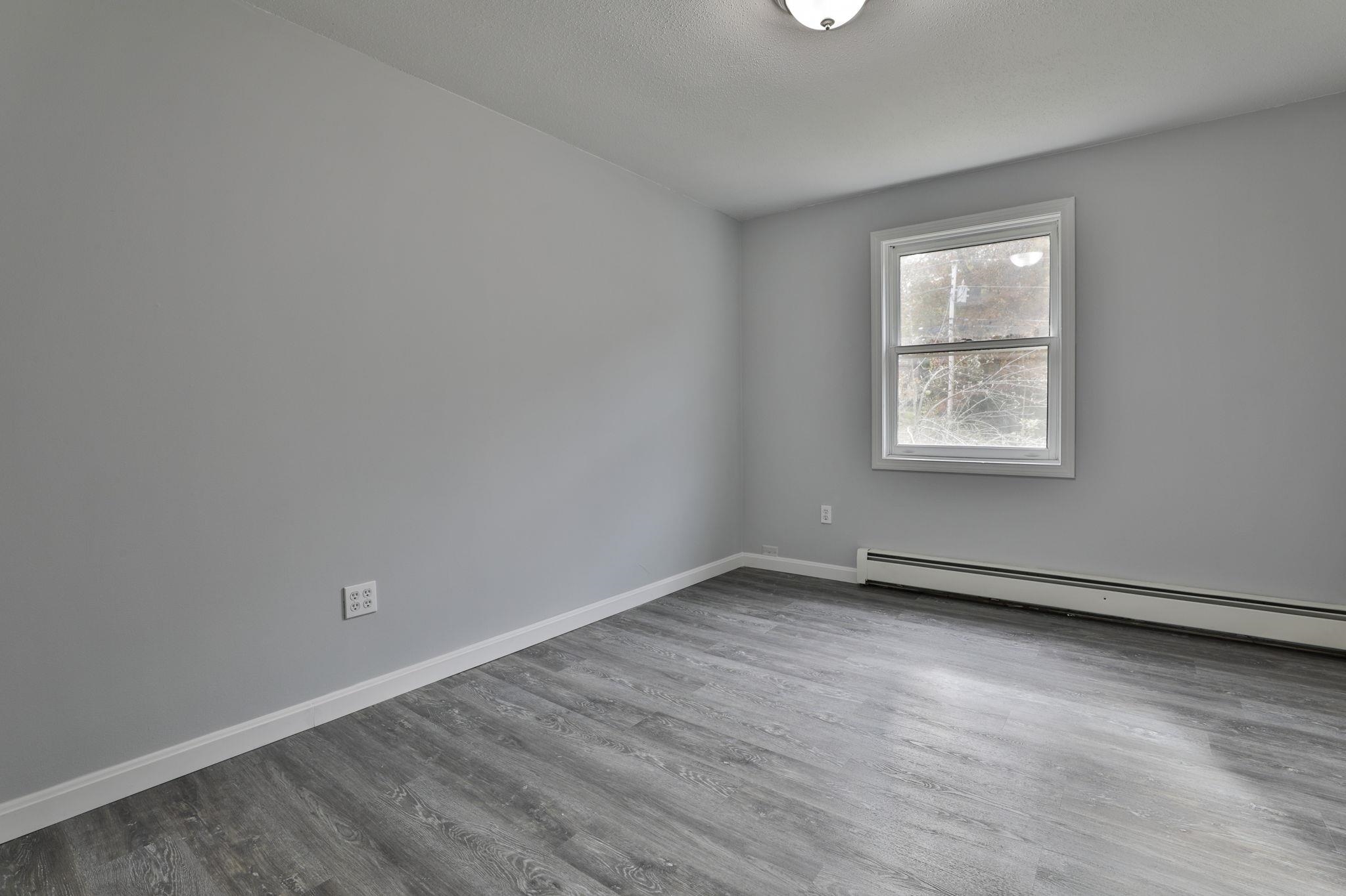 8 Al Street, Unit R Derry, NH 03038 - Photo 14 of 25