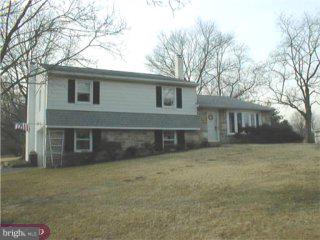 668 Rising Sun Avenue Holland, PA 18966 - Photo 1 of 6 Gallery Image 1