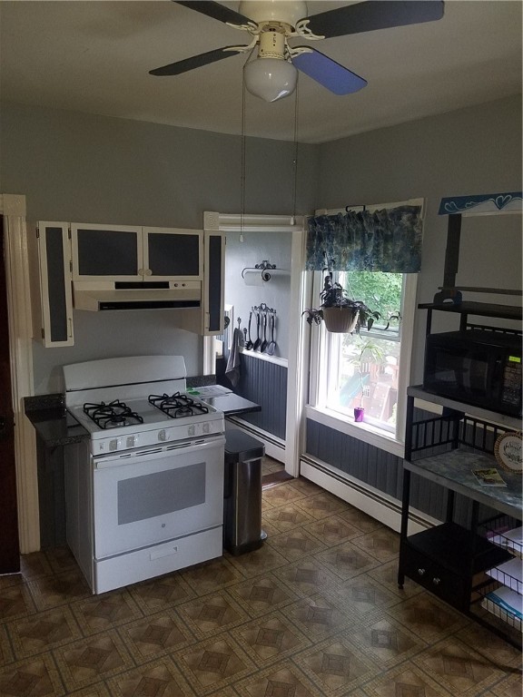 175 Baxter Street Pawtucket, RI 02861 - Photo 8 of 38 2nd floor kitchen
