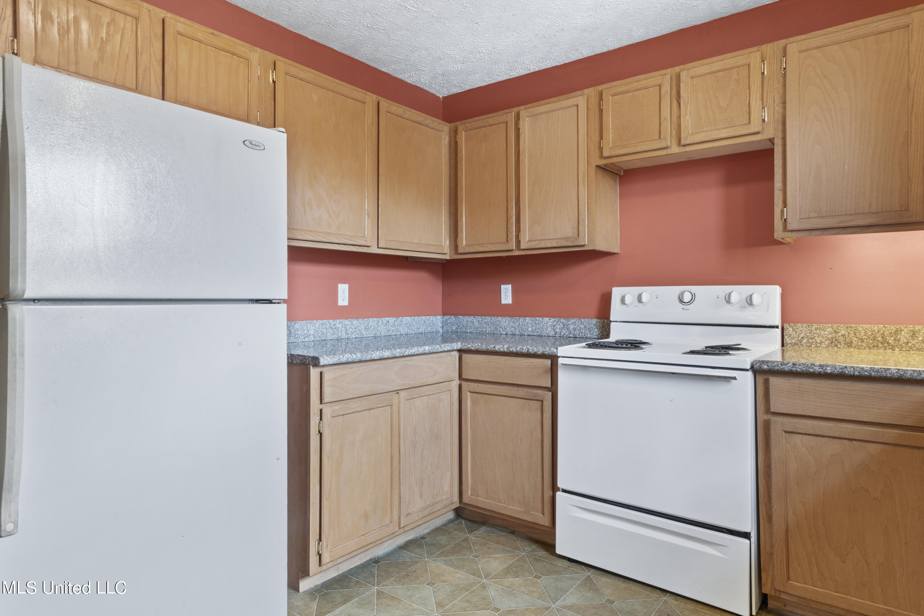 8116 Lower Bay Road Bay St. Louis, MS 39520 - Photo 11 of 20 011