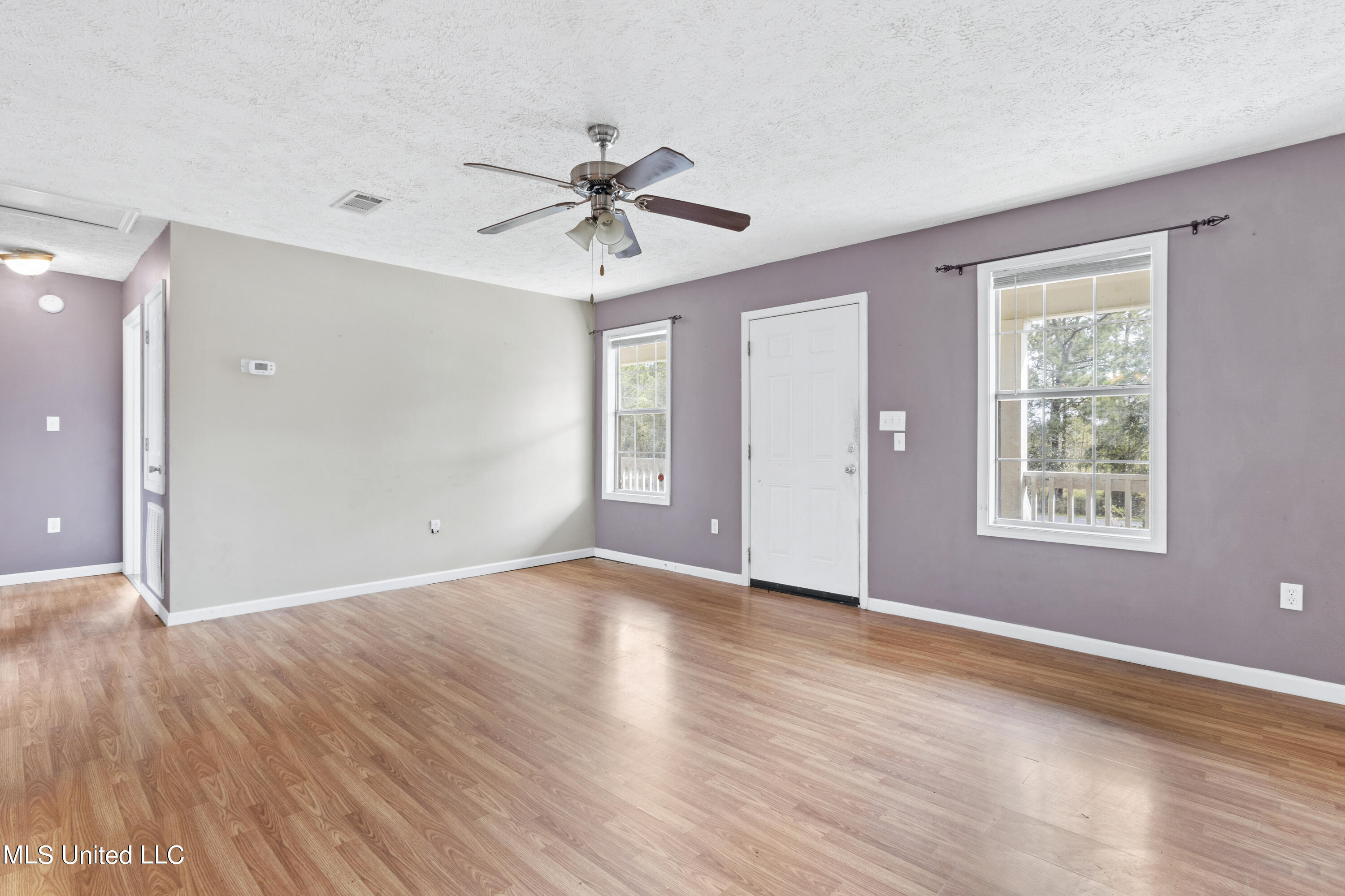 8116 Lower Bay Road Bay St. Louis, MS 39520 - Photo 5 of 20 005