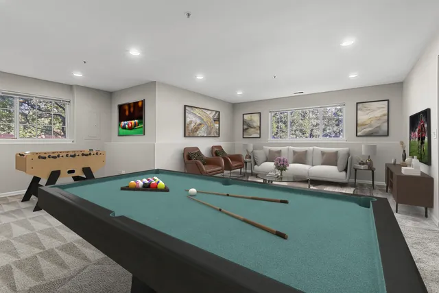 $359,900 | 161 Lucerne Court, Wheeling, IL 60090