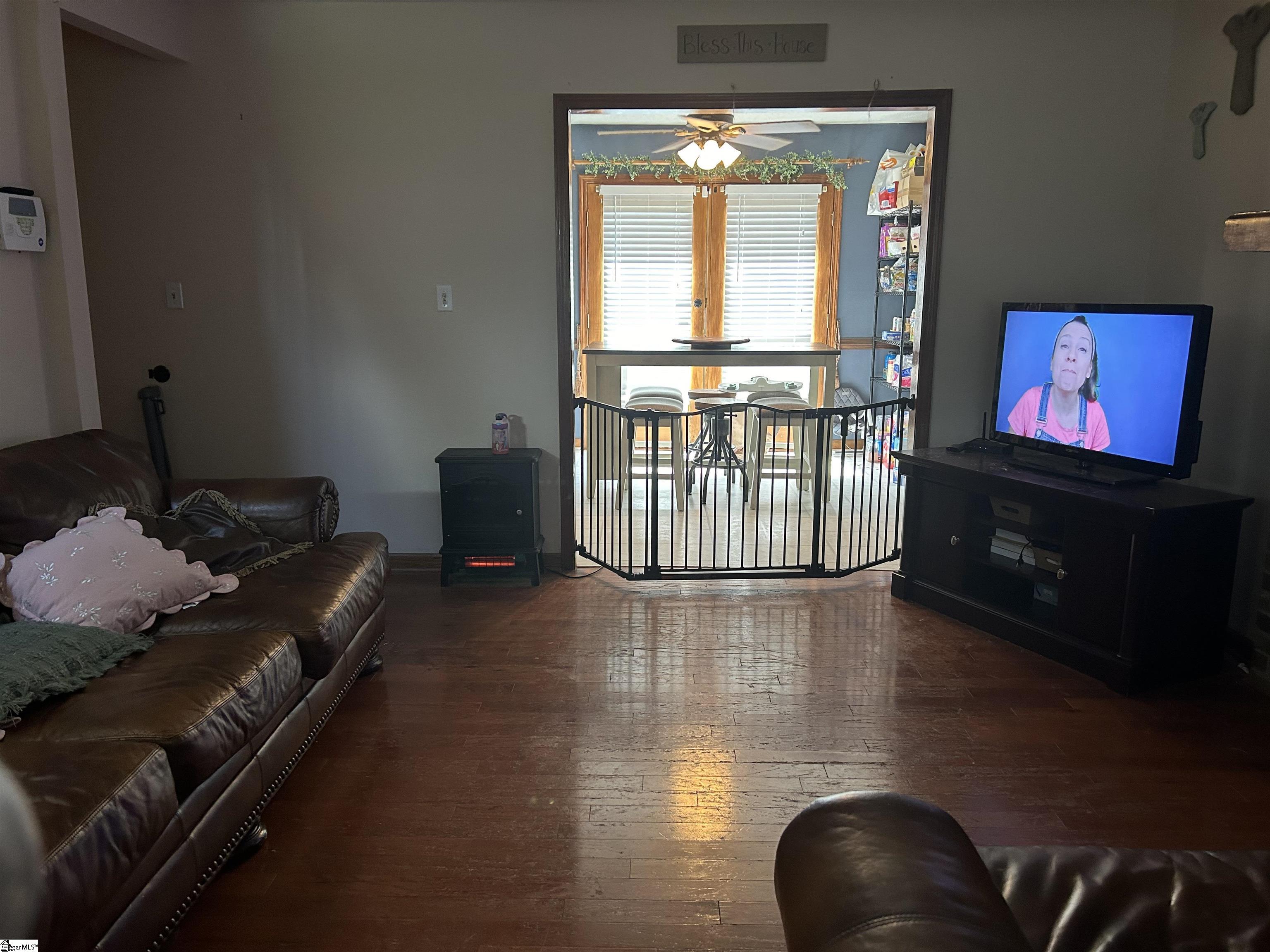 309 Lakeview Drive Laurens, SC 29360 - Photo 20 of 31