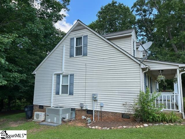 309 Lakeview Drive Laurens, SC 29360 - Photo 3 of 31