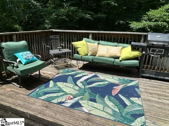 309 Lakeview Drive Laurens, SC 29360 - Photo 6 of 31