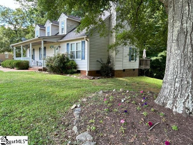 309 Lakeview Drive Laurens, SC 29360 - Photo 7 of 31