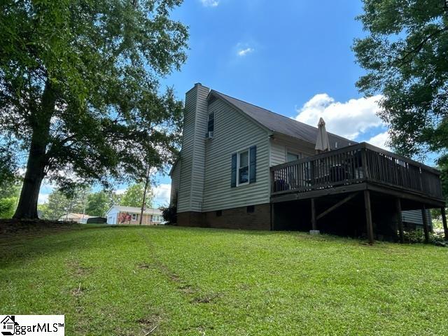 309 Lakeview Drive Laurens, SC 29360 - Photo 8 of 31