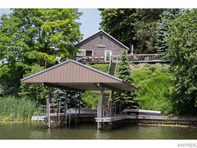 14 Sunset Island Road Wilson, NY 14172 - Photo 1 of 1 Exterior Front