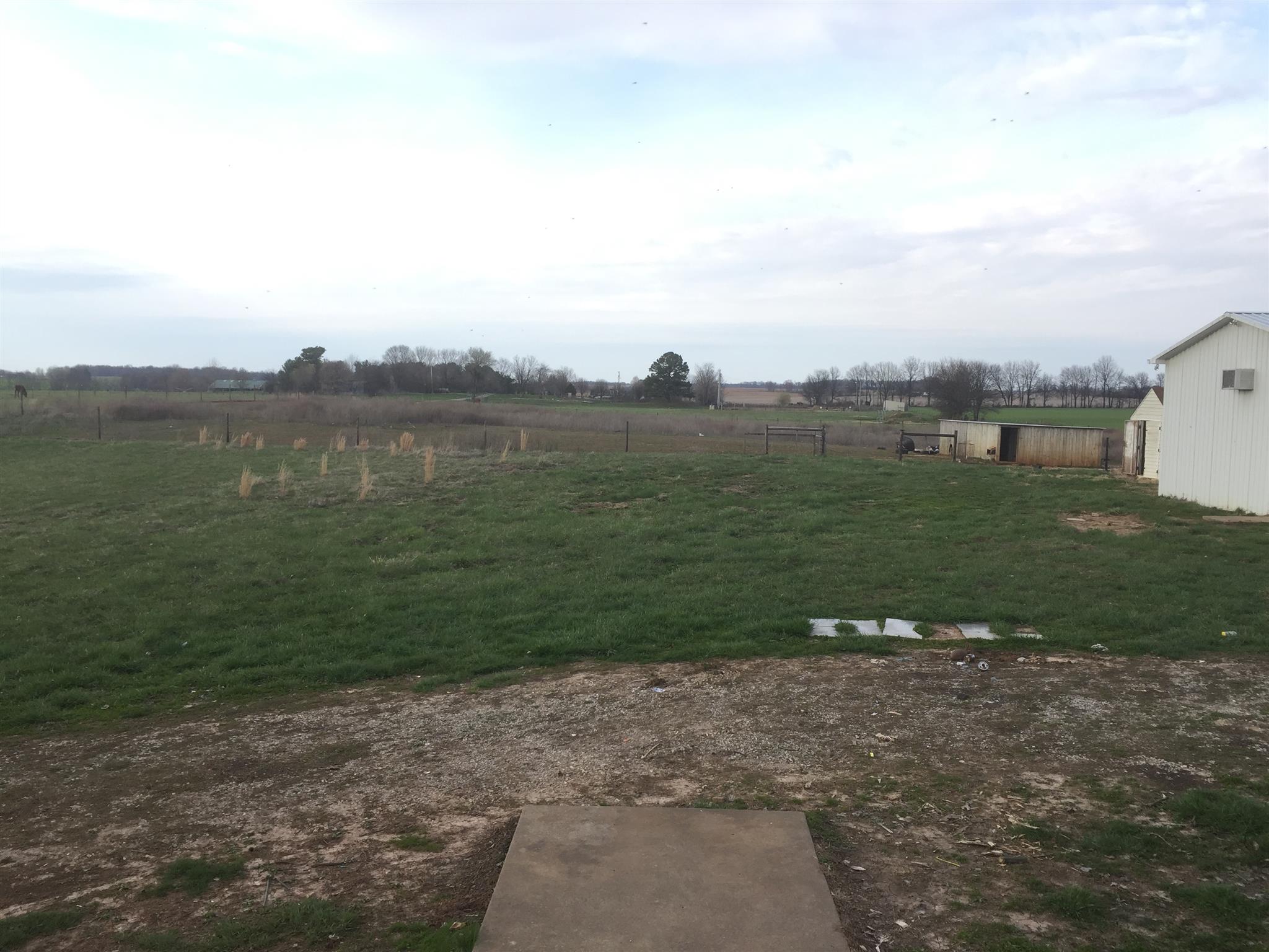 6996 North Pinson Road Portland, TN 37148 - Photo 8 of 17 Gallery Image 8
