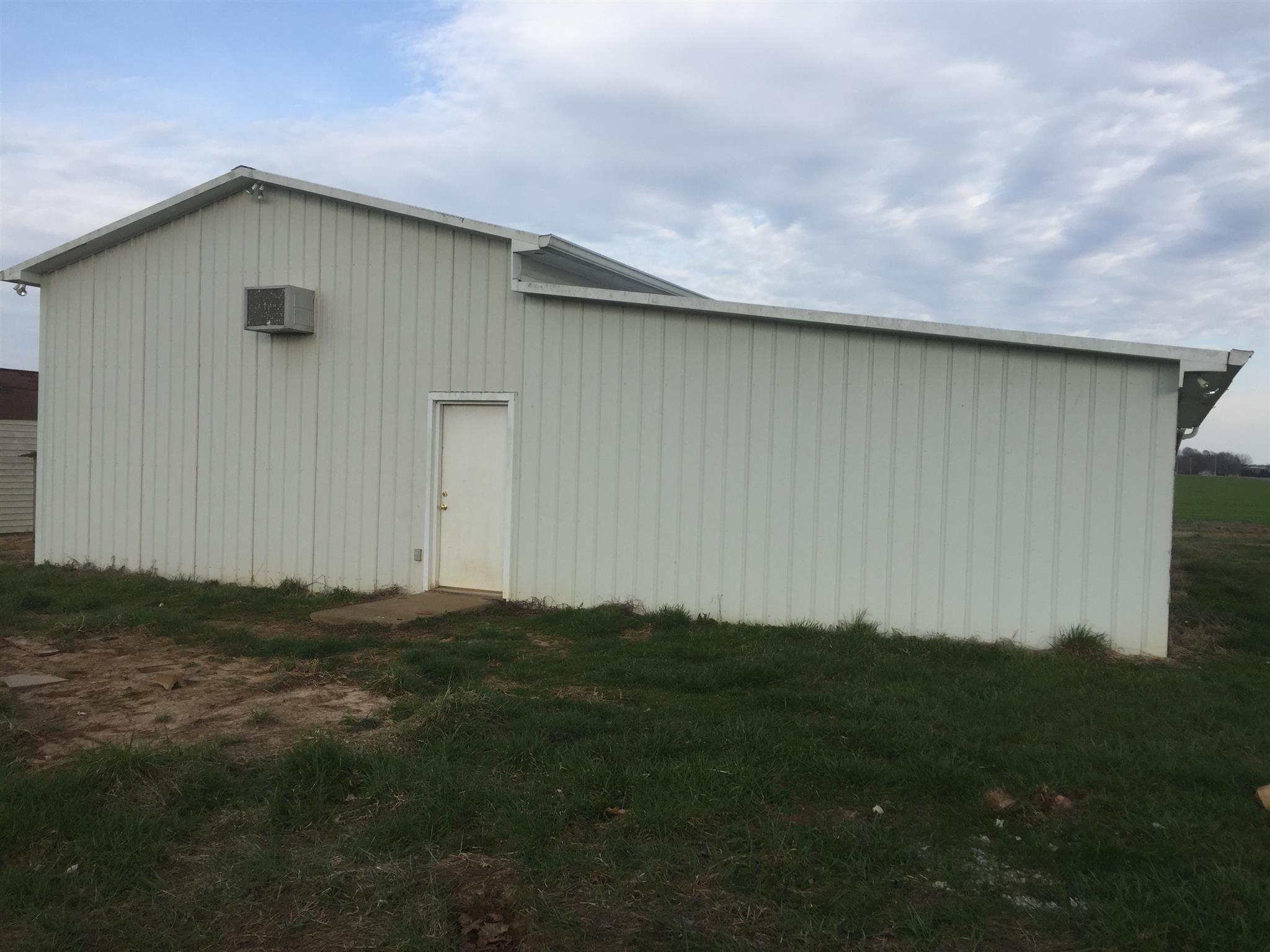 6996 North Pinson Road Portland, TN 37148 - Photo 9 of 17 Gallery Image 9