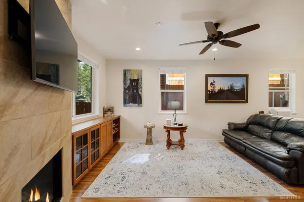 $1,279,000 | 2046 Lukins Way, South Lake Tahoe, CA 96150