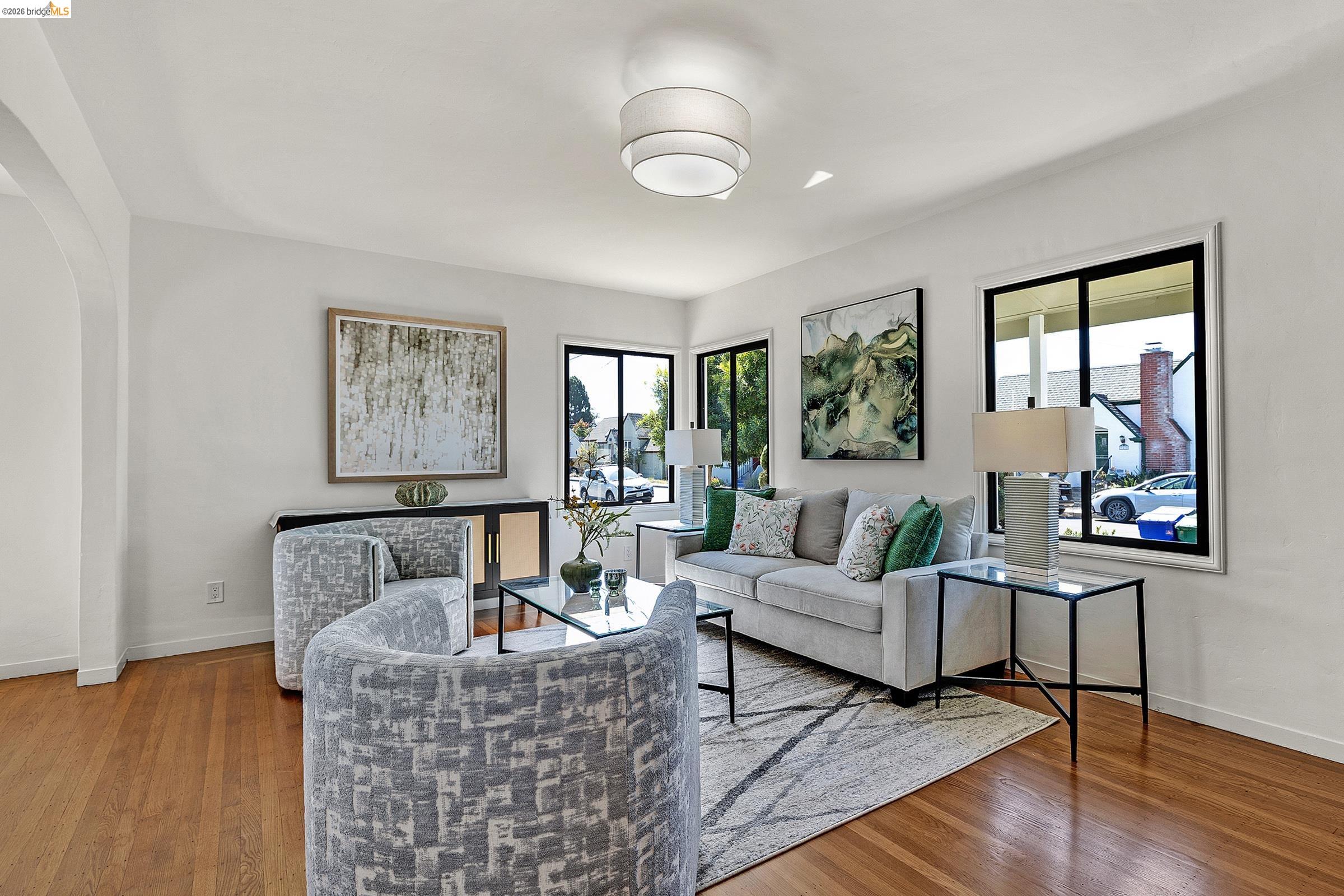 935 Key Rte Boulevard Albany, CA 94706 - Photo 3 of 33 Gallery Image 3