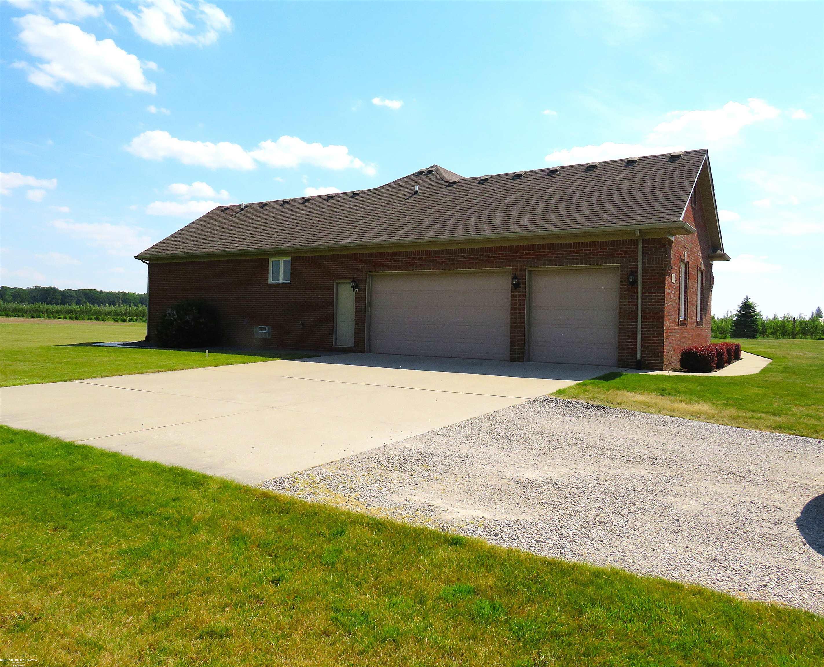 17201 Armada Center Road Armada, MI 48005 - Photo 33 of 33