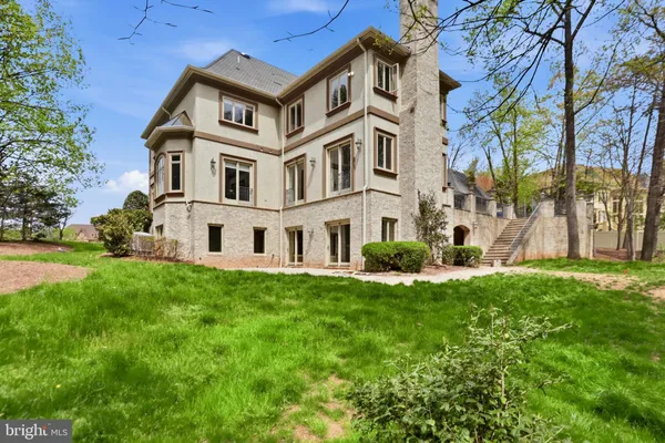 $2,550,000 | 606 Kentland Drive, Great Falls, VA 22066