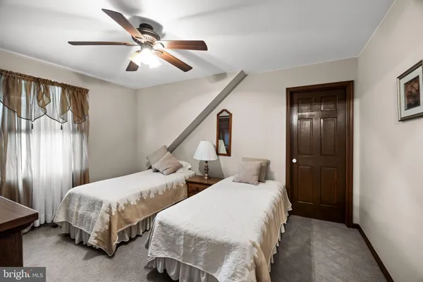 $549,900 | 338 Radix Road, Williamstown, NJ 08094