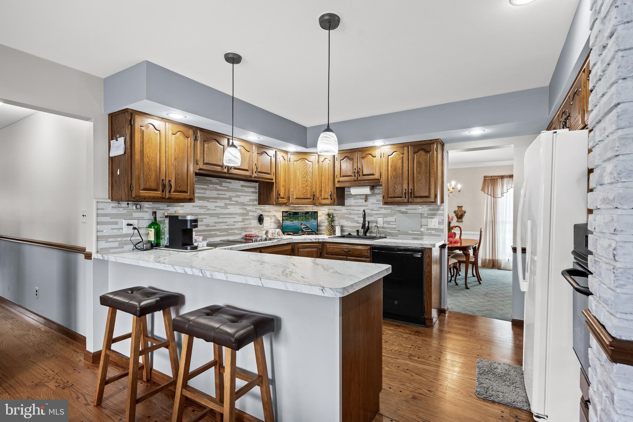 338 Radix Road Williamstown, NJ 08094 - Photo 6 of 31