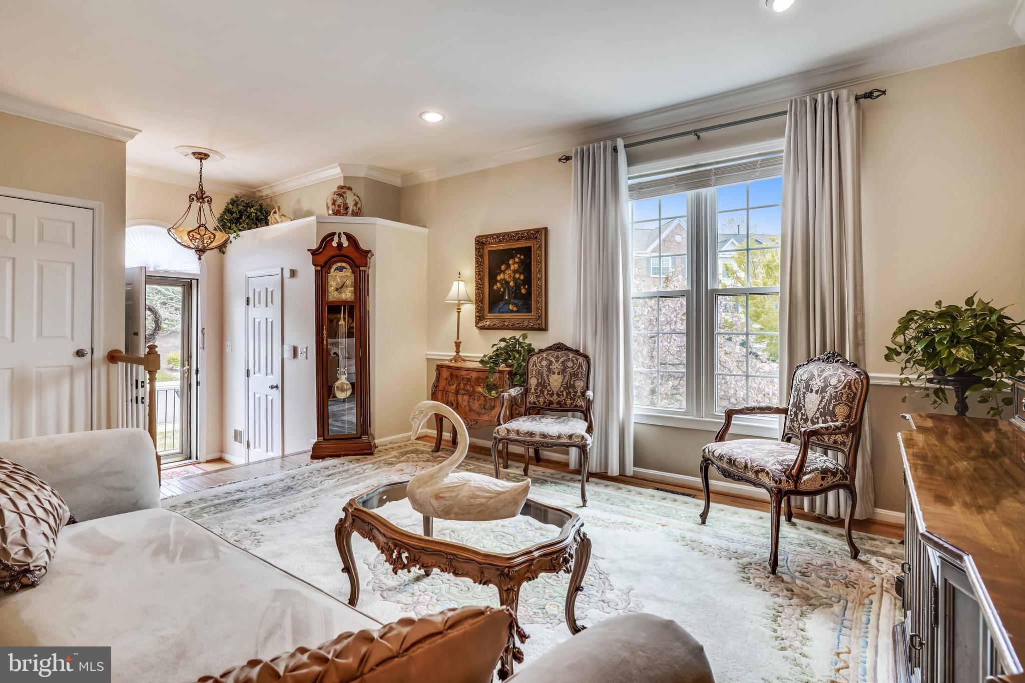 8000 Readington Court Springfield, VA 22152 - Photo 8 of 47 Gallery Image 8