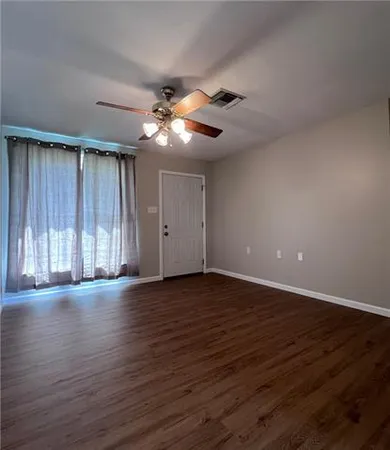 $1,900 | 606 North Wilson Street, Metairie, LA 70003